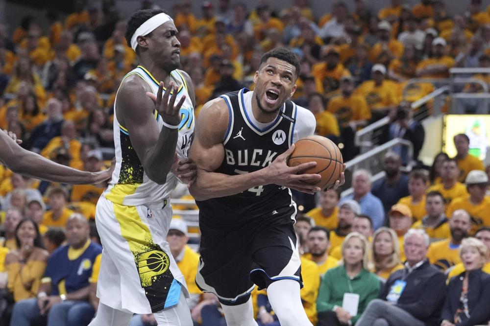 受采访时指 受采访时指